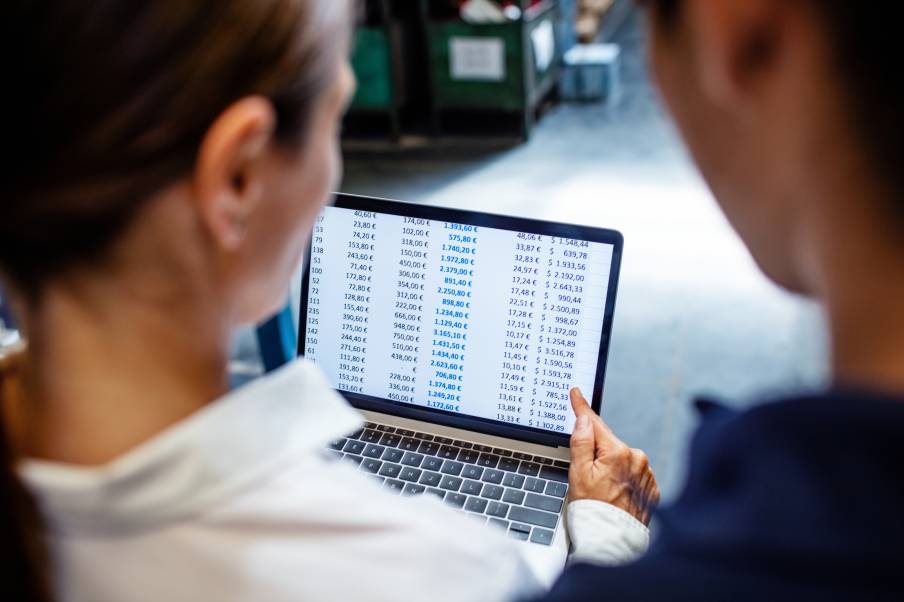 Gestion des stocks et logistique des entrepôts Octopia via système informatique